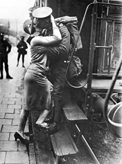 <b class=qtipBold><figcaption>British Troops Leave Germany</figcaption></b><br>Konigstein, Germany: September 23, 1929. A British Tommie bestows a last kiss upon his Rhineland sweetheart as his detachment leaves for England as they evacuate Germany.<br><em>© Underwood Archives/UIG</em> British Troops Leave Germany