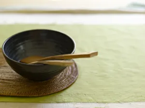 <b class=qtipBold><figcaption>Clay bowl and wooden spoons</figcaption></b><br><em>© Dorling Kindersley/UIG</em> Clay bowl and wooden spoons