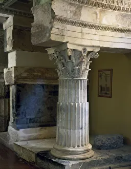 Corinthian capital and trabeation from Tholos of Epidaurus Corinthian capital and trabeation from Tholos of Epidaurus
