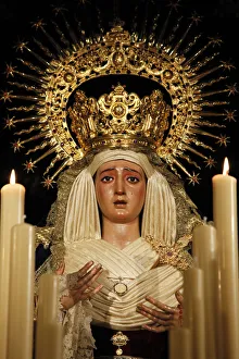 Easter Week Gallery: Crowned Virgin sculpture