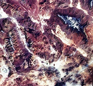 Death Valley. First full scene from Thematic Mapper on Land-Sat-4. Vegetation-sparse Death Valley. First full scene from Thematic Mapper on Land-Sat-4. Vegetation-sparse
