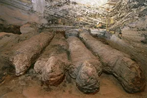 Egypt, Bahariya Oasis, Valley of the Golden Mummies. Detail of mummy of tomb nr. 54, 1st-3rd century a.d Egypt, Bahariya Oasis, Valley of the Golden Mummies. Detail of mummy of tomb nr. 54, 1st-3rd century a.d