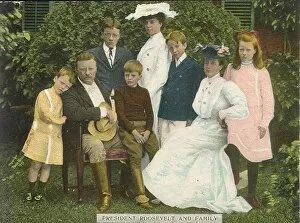 Images Dated 1st January 1906: Family Portrait of Theodore Roosevelt, 1906