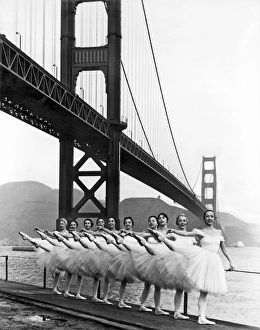 <b class=qtipBold><figcaption>Golden Gate Bridge Ballet</figcaption></b><br>San Francisco, California: c. 1960. San Francisco Ballet Company under the Golden Gate Bridge at the Fort Point promenade.<br><em>© Underwood Archives/UIG</em> Golden Gate Bridge Ballet