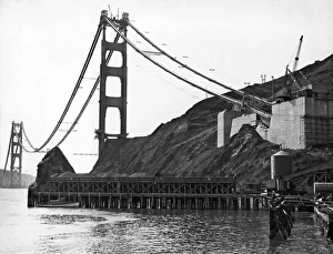 <b class=qtipBold><figcaption>Golden Gate Bridge Work</figcaption></b><br>Sausalito, California: c. 1935. The Marin anchorage of the cables for the Golden Gate Bridge that runs between San Francisco and Marin County.<br><em>© Underwood Archives/UIG</em> Golden Gate Bridge Work