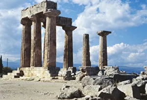 Greece, Peloponnesus, Corinth, Temple of Apollo, Doric columns with Classical Greek Greece, Peloponnesus, Corinth, Temple of Apollo, Doric columns with Classical Greek