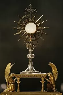 Holy sacrament in Paris cathedral