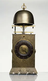 <b class=qtipBold><figcaption>Japanese lantern clock</figcaption></b><br><em>© Dorling Kindersley/UIG</em> Japanese lantern clock