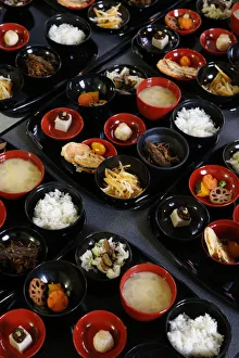Ku Wai Chan zen buddhist meal bowls in Paris, France Ku Wai Chan zen buddhist meal bowls in Paris, France