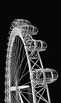 <b class=qtipBold><figcaption>London Eye, close-up</figcaption></b><br><em>© Dorling Kindersley/UIG</em> London Eye, close-up