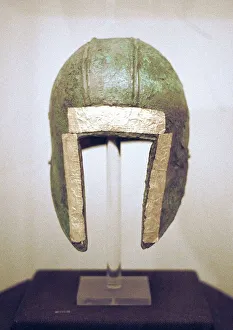 Macedonian helmet. 3rd century BC. Archaeological Museum of Thessaloniki Macedonian helmet. 3rd century BC. Archaeological Museum of Thessaloniki