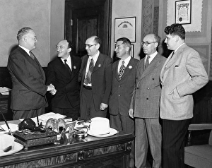 Mayor fletcher bowron of los angeles (left) meeting with professor solomon mikhoels Mayor fletcher bowron of los angeles (left) meeting with professor solomon mikhoels