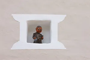 Statue Gallery: Monk statue