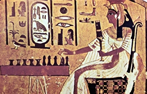 Nefetari, favourite queen of Ramses II (Rameses 1304-12137 BC) seated, playing Senat Nefetari, favourite queen of Ramses II (Rameses 1304-12137 BC) seated, playing Senat
