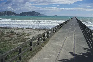 New Zealands longest wharf at Tolaga Bay, North Island New Zealands longest wharf at Tolaga Bay, North Island