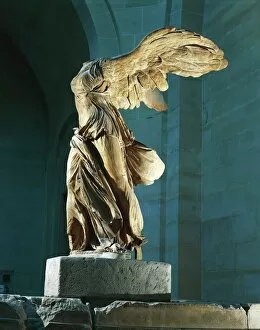 Images Dated 13th March 2014: The Nike or Victory of Samothrace, marble