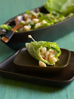 <b class=qtipBold><figcaption>North-eastern Thai shrimp salad</figcaption></b><br><em>© Dorling Kindersley/UIG</em> North-eastern Thai shrimp salad