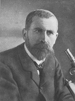 (Pierre - Paul) Emile Roux (1853 - 1933)