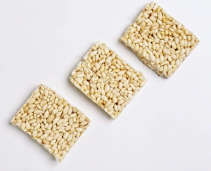 <b class=qtipBold><figcaption>Three puffed rice cakes</figcaption></b><br>Three puffed rice cakes.<br><em>© Dorling Kindersley/UIG</em> Three puffed rice cakes