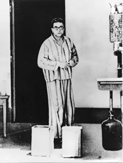 Leon Gallery: Ramon mercader (viktor merkeder) assassinated leon trotsky on august 20, 1940 in mexico