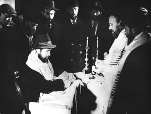 A religious ceremony in the jewish synagogue in the warsaw ghetto before the warsaw A religious ceremony in the jewish synagogue in the warsaw ghetto before the warsaw