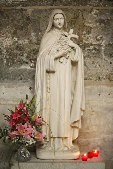 Statue Gallery: Sainte Thaterese of Lisieux