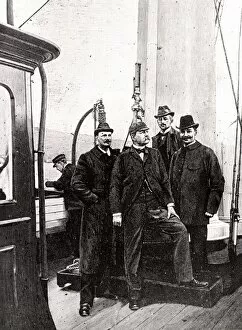 Images Dated 1st January 1910: Salomon - Auguste Andree (centre)