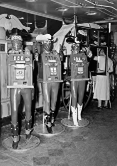 Cowboy Hats Gallery: Slot Machines In Nevada