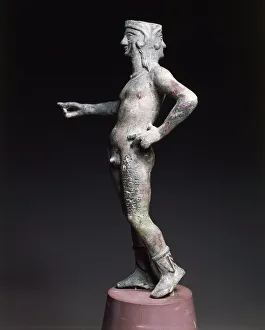 Small bronze of two-faced Janus with engraved inscription from Cortona, Arezzo Small bronze of two-faced Janus with engraved inscription from Cortona, Arezzo