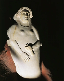 Spain, Cadiz, alabaster sarcophagus of woman, found in Cadiz (Spain) Spain, Cadiz, alabaster sarcophagus of woman, found in Cadiz (Spain)