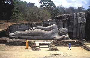 Sri Lanaka - Reclining Buddha, Gal Vihare Sri Lanaka - Reclining Buddha, Gal Vihare