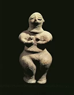 Images Dated 16th March 2014: Terracotta goddess statue, from Tell es-Sawwan