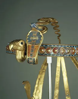 Treasure of Tutankhamen, royal diadem made of gold, precious stones and vitreous pastes Treasure of Tutankhamen, royal diadem made of gold, precious stones and vitreous pastes