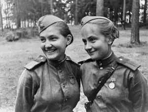 Prints of World war 2, senior sergeants v, mityoshina and n, zalko, former students of the moscow state theatrical institute have been at the front from the first days of the war Russia Prints: World War 2 Print of Two Former Theatrical Institute Students at the Front