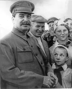 Russian Leader Prints: Black and white print of Stalin and Khrushchev on the Shchelkovo airdrome
