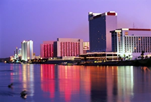 USA, Nevada, Las Vegas, Casino Row, floodlit buildings reflcted in water at night USA, Nevada, Las Vegas, Casino Row, floodlit buildings reflcted in water at night