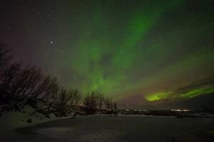 Images Dated 5th March 2014: Akureyri Northern Lights