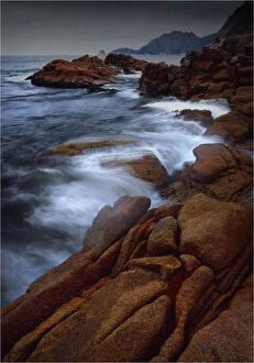 Images Dated 14th November 2013: The coastline at Sleepy bay, Freycinet Peninsular, East coast Tasmania