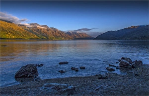 Dawn on lake Wakatipu, New Zealand south island Dawn on lake Wakatipu, New Zealand south island