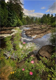 Falls of Dochart situated in the small village of Killin, Central highlands of Scotland Falls of Dochart situated in the small village of Killin, Central highlands of Scotland