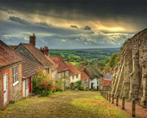 Archival Gallery: Gold Hill Views Across the Dorset countryside
