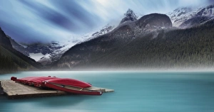 <b class=qtipBold><figcaption>Lake Louise, Alberta, Canada</figcaption></b><br><em>© 2015 :: Artie | Photography ::</em> Lake Louise, Alberta, Canada