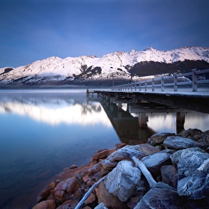 Glenorchy Gallery: Lake Wakatipu in New Zealand