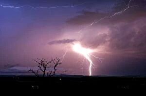 Images Dated 16th December 2010: Love Road Lightning