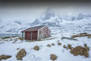 Old and abandoned fishing hut, Lofoten Peninsular, Norway Old and abandoned fishing hut, Lofoten Peninsular, Norway