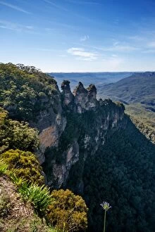 Images Dated 28th December 2008: Three Sisters in Blue Mountains, New South Wales, Australia