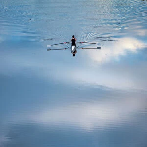Images Dated 16th September 2013: sky rowing