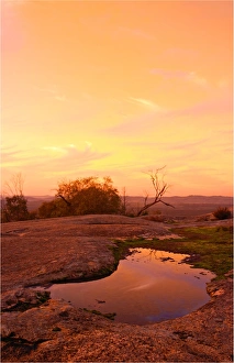 Sunset on the summit of Mount Pilot in central Victoria Sunset on the summit of Mount Pilot in central Victoria