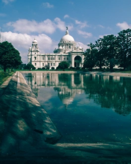 Victoria Memorial Hall, Kolkata reflected in pond Victoria Memorial Hall, Kolkata reflected in pond