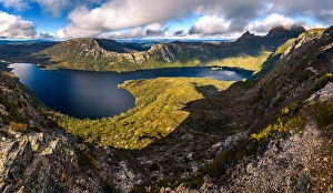 View from Marions Lookout to Dove Lake and Cradle Mountain. Overland track, Tasmania View from Marions Lookout to Dove Lake and Cradle Mountain. Overland track, Tasmania